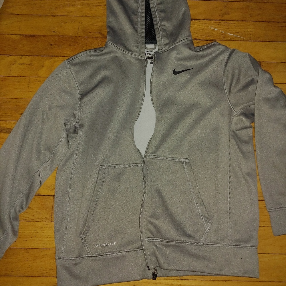 Nike thermal-fit zip up hoodie